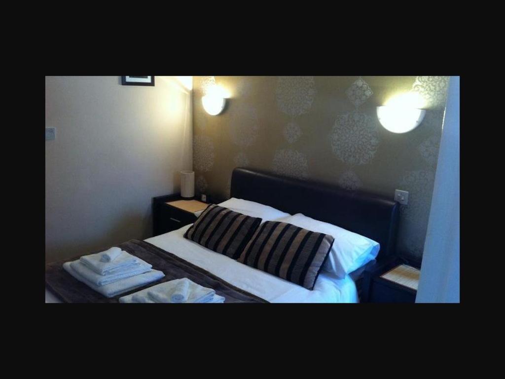 The Old Bell Bed & Breakfast Shrewsbury Oda fotoğraf